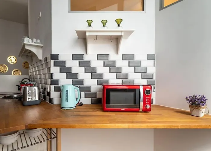 Spacious 2br By Metro And Center By Hm Apartment Wien